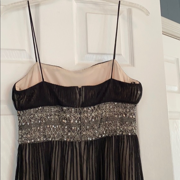 Black cocktail dress - Picture 5 of 6